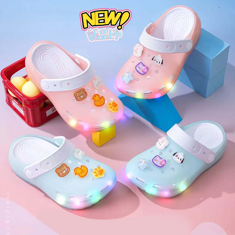 Outdoor Wear Cool Flashing Thick-soled Non-slip Luminous Cartoon Clogs